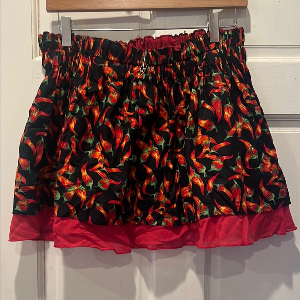 Black and Red Women's Skirt - Chili Pepper Pattern - Hand sewn
